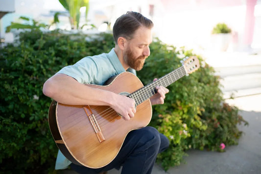 🎸 Live Tonight: Kelly Roth at The Epitome Cigar Bar in Biloxi